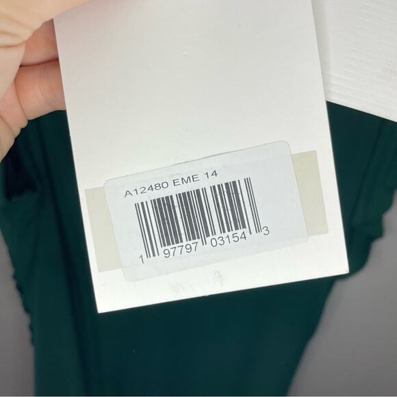 NWT New Mac Duggal One-Shoulder Asymmetric Cocktail Dress in Emerald Size 14 - Picture 9 of 12